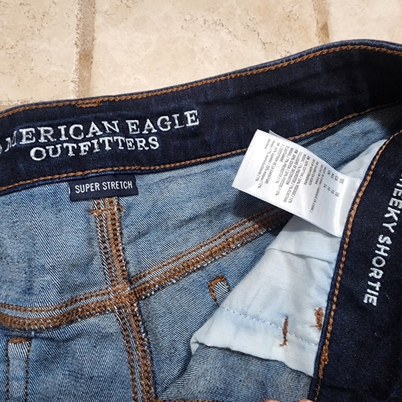 Pre-loved American EagleOutfitters Jean short - Picture 2 of 6